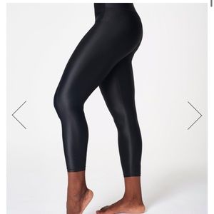 SB High Shine High Waisted 7/8 Leggings and tote